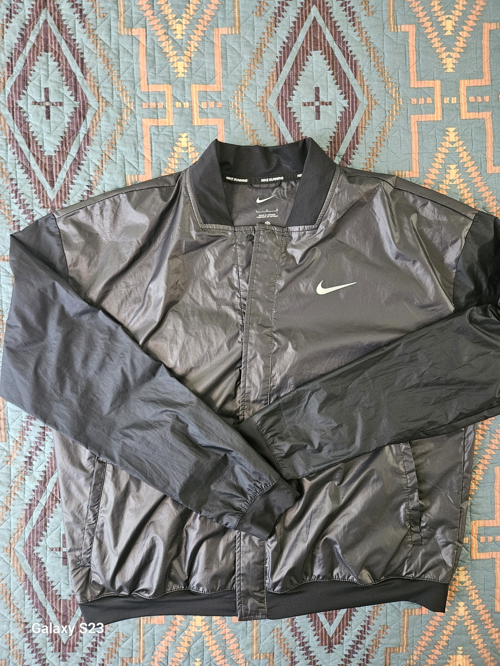 Nike Womans Double Swoosh Two Tone Wind‎ Breaker